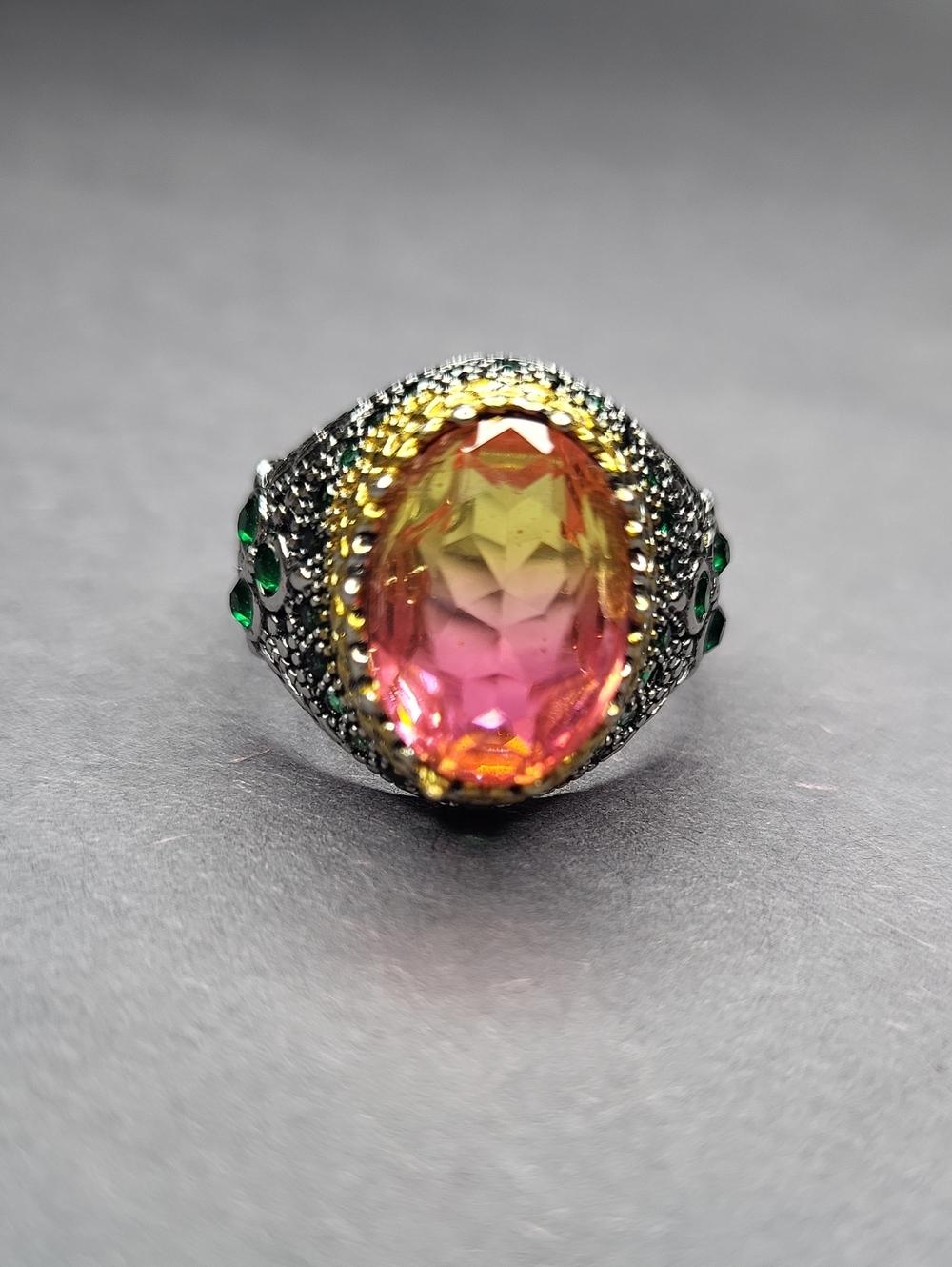 Multicolor Oval Gem Vintage-Inspired Cocktail Ring